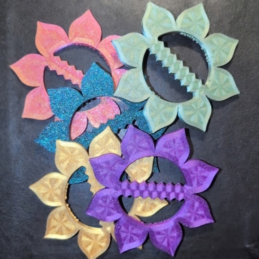 Flower Shirt/Scarf Slide Rings - Picture 9 of 9